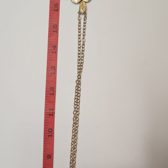 NWT Cookie Lee Vintage Creme Enamel Elegant Goldtone Flower Pendant Necklace - Picture 11 of 12